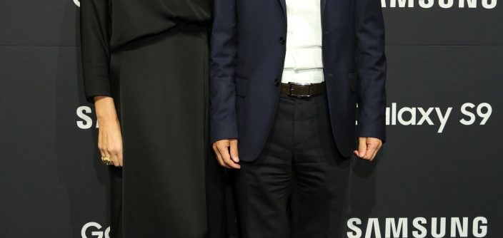 Andrea-Frigerio-y-Sang-Jik-Lee-Presidente-de-Samsung-Argentina-en-el-lanzamiento-del-Galaxy-S91-e1525456777351.jpg