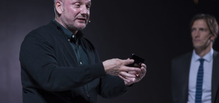 Juan-José-Campanella-presentó-los-features-del-nuevo-Galaxy-S9.jpg