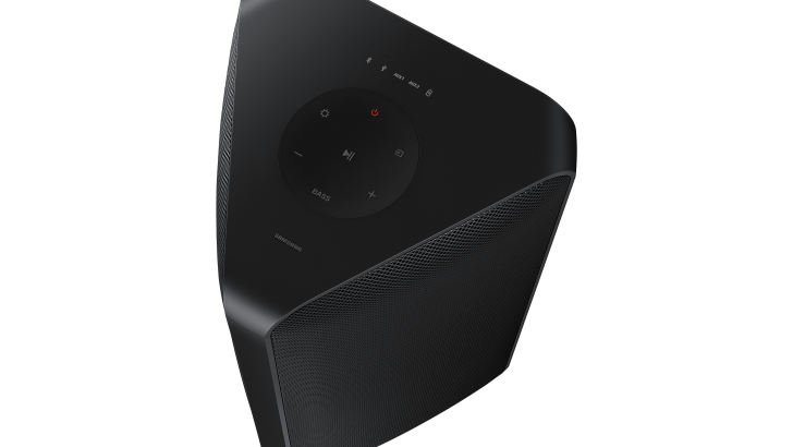 MX-ST40B_010_Dynamic2_Black.png