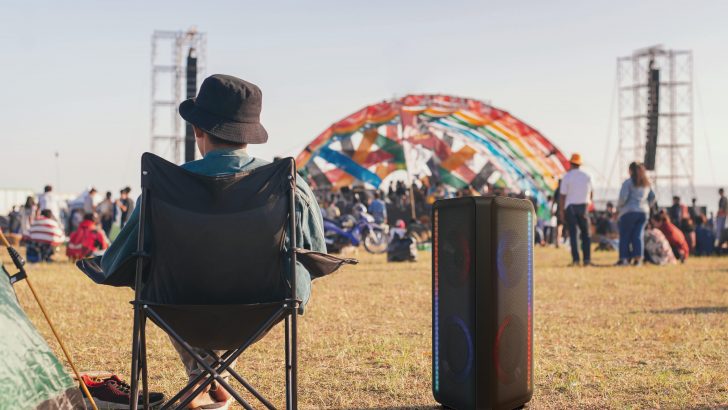 Sound-Tower_Lifestyle-1_4961x3508_RGB-1.jpg