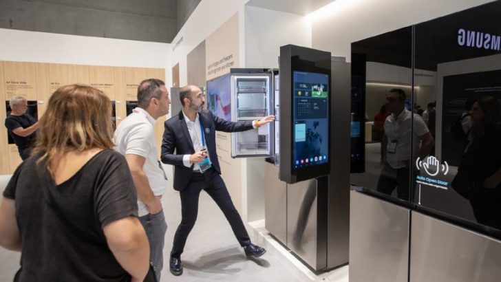 Samsung-Home-Appliances-IFA-2024-Samsung-Booth-AI-Products_main6-914x563.jpg