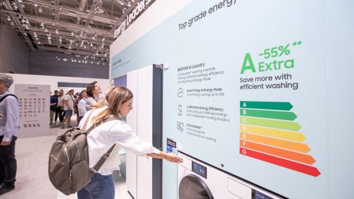 Samsung-Home-Appliances-IFA-2024-Samsung-Booth-AI-Products_main9_Final-821x563.jpg