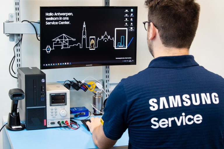 Samsung toujours plus proche de ses clients avec le premier