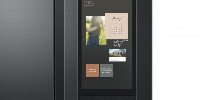 RS72A5FC1B4-TL_007_Detail1-Screen_Gentle-Black-Matt.jpg