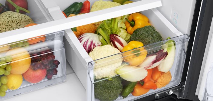 RF57A5232B1-TL_007_Detail-Veg.-Box-Food1_Black.jpg