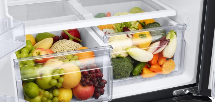 RF57A5232B1-TL_014_Detail-Veg.-Box-Food2_Black.jpg