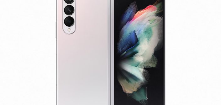 sm-f926_zfold3_5g_openback_phantomsilver_2106111.jpg
