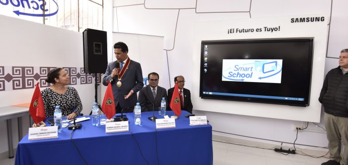 Smart-School-Cusco-Launching_3.jpg