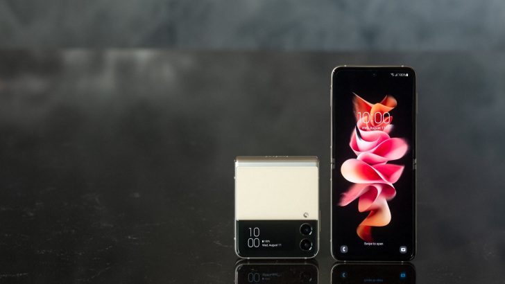 galaxyzflip3_5g_cream-e1628699128586.jpg