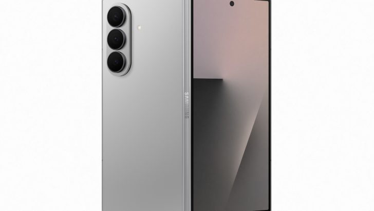 Samsung-Mobile-Galaxy-Unpacked-July-2025-Galaxy-Z-Fold7-PR_dl6.jpg