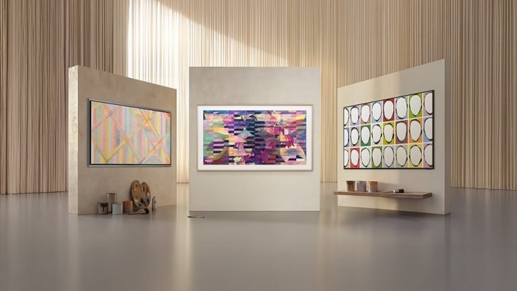 Três Art TVs da Samsung exibem obras da Samsung Art Store