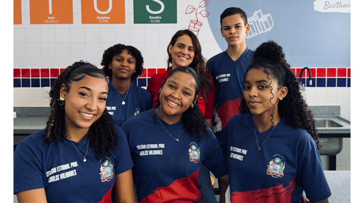 Estudantes de Santa Bárbara (BA) são semifinalistas do Solve for Tomorrow Brasil com projeto de biogás e biofertilizante