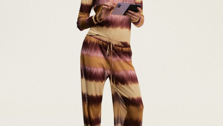 samsung-galaxy-z-fold-8-coleca-moda-agua-de-coco_004.jpg