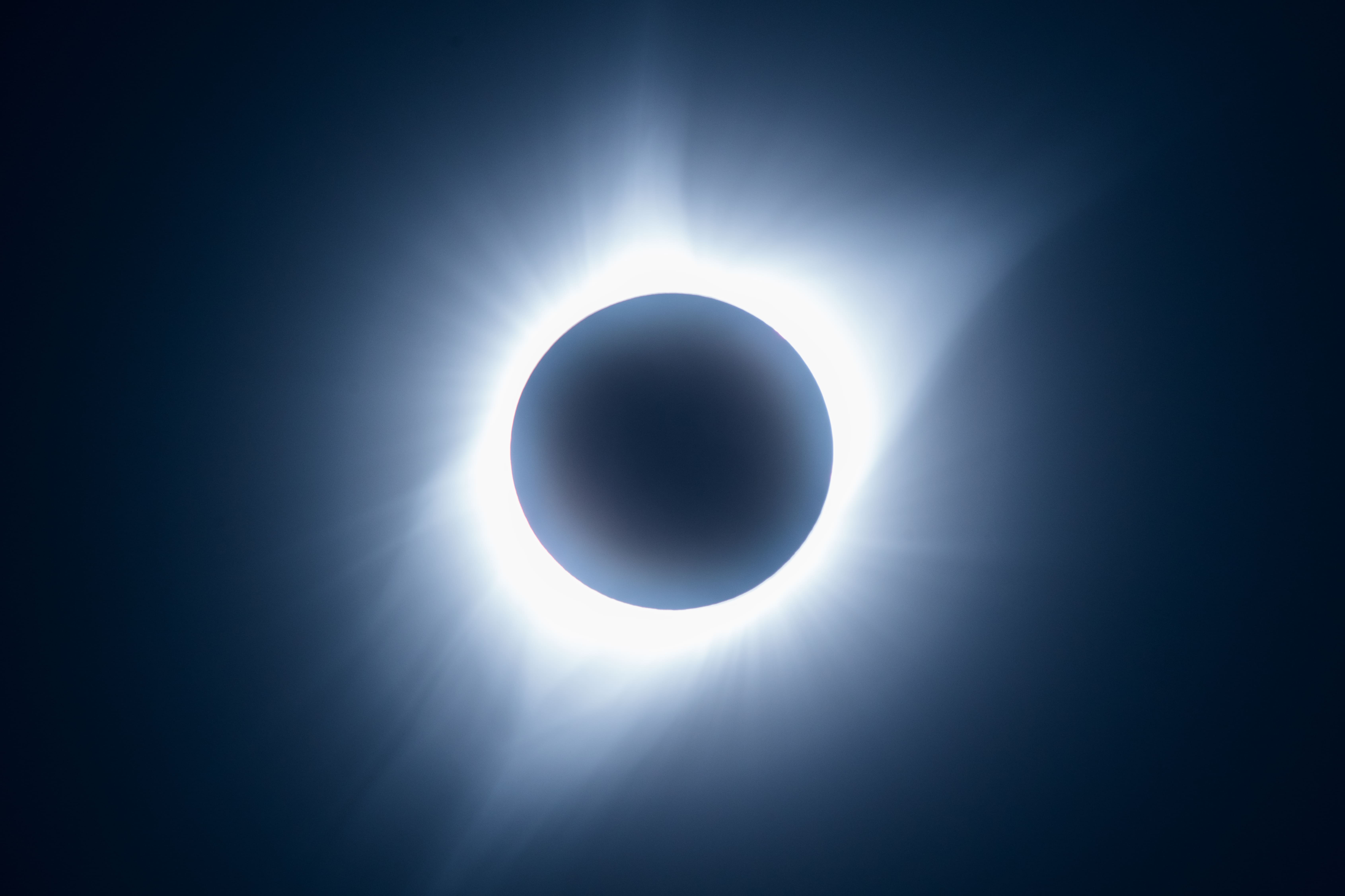 Tips ¿Cómo usar tu Smartphone para sacar la mejor foto del eclipse