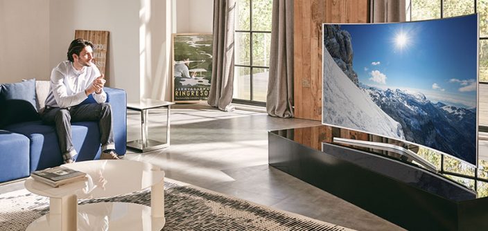 QLED-Lifestyle.jpg