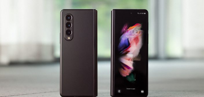02_01-Q2-Product_11_galaxyzfold3_5g_phantomblack_H.jpg