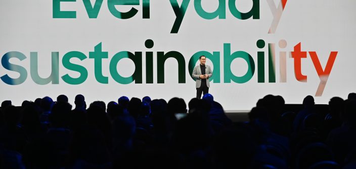 Samsung_CES-Keynote-JH-Han-5.jpg