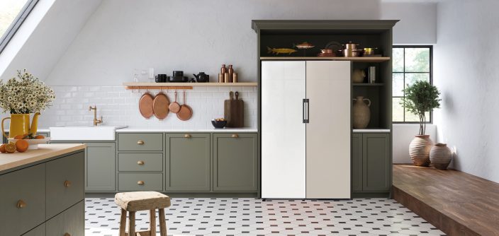 1_bespoke-lifestyle_FrenshDoor-Blanco-Beige.jpg
