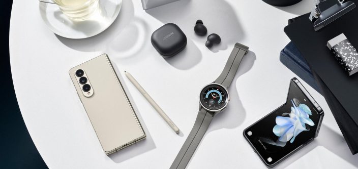 Samsung_057_ecosystyem_galaxy_zfold4_beige_spen_zflip4_graphite_watch5pro_graytitanium_buds2pro_graphite_LI-1-e1686173659940.jpg