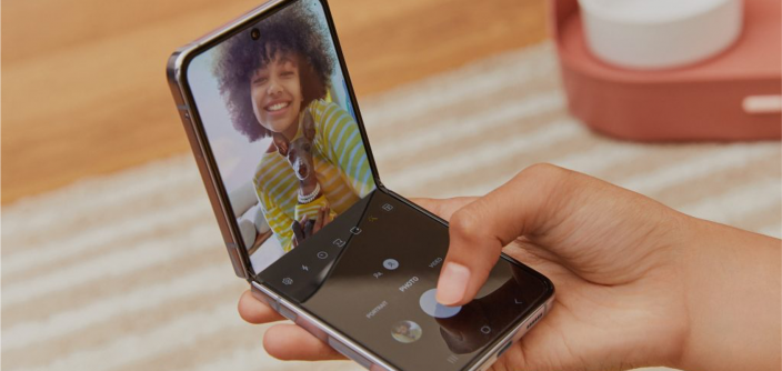 Samsung_Galaxy-Z-Flip-4.png