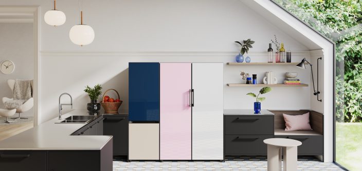 Samsung_Bespoke-Lifestyle-Image_42-Glam-Navy_Satin-Beige_Glam-Pink_Glam-White-1-1.jpg