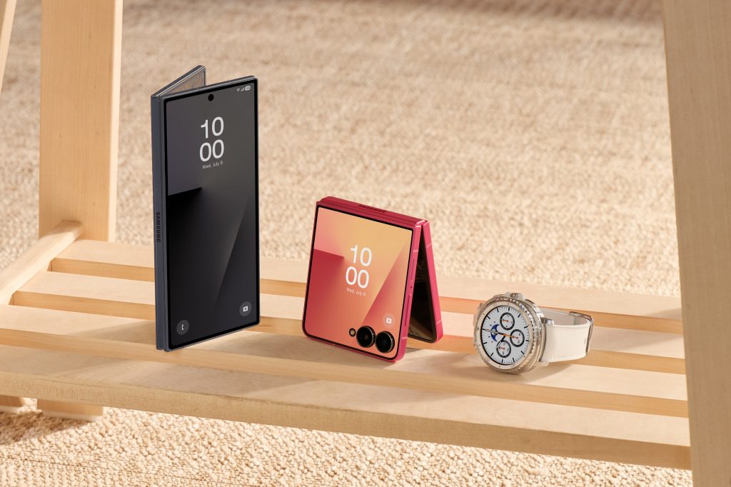 026-eco-galaxy-zflip7-coralred-zfold7-jetblack-watch8-classic-white