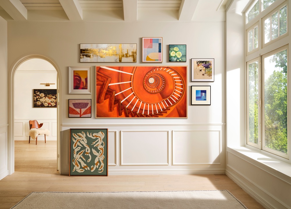 Samsung-TVs-and-Displays-Samsung-Art-Store-The-Frame-Pro-Art-Basel-Paris-2025_main3