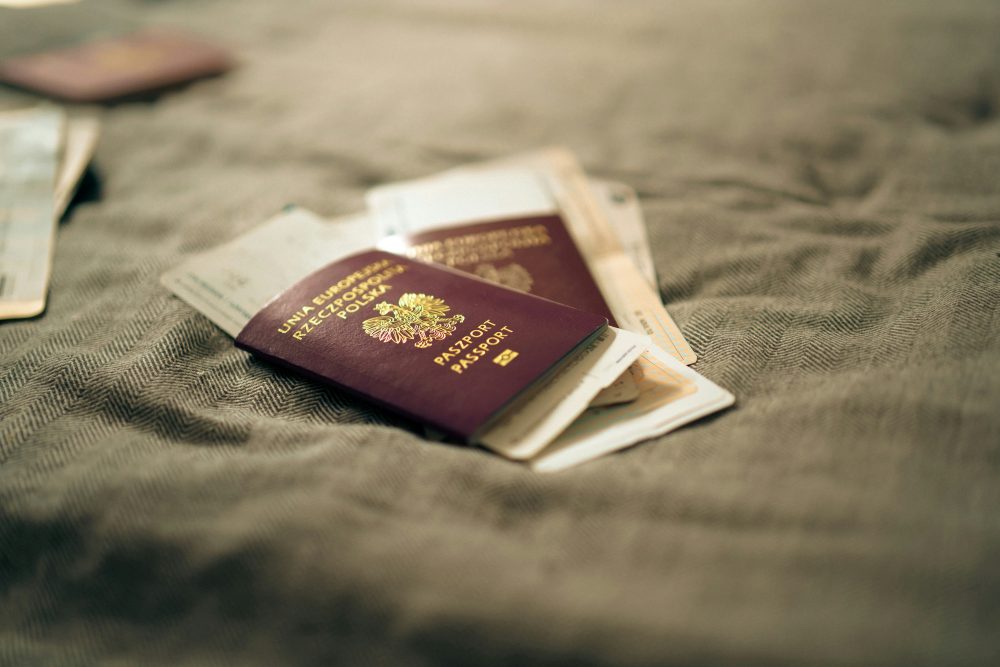 jakub-zerdzicki-FjglQyWfkpQ-unsplash