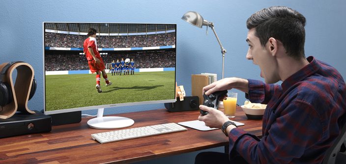 Samsung_Curved-Monitor-CH711-3.jpg