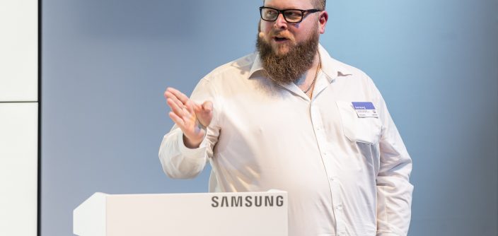 Thorsten-Eberhardt_Business-2020.jpg