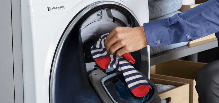 4_K-MB_Samsung_AddWash_Lifestyle_WW8500.jpg