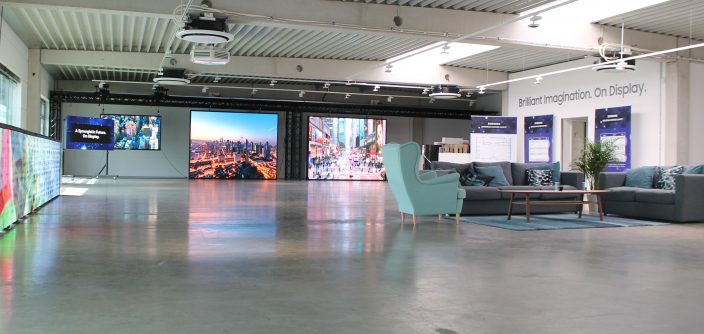 Samsung_Showroom2.jpg