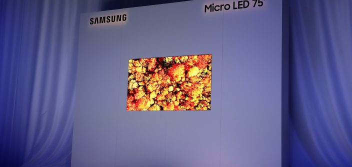 Samsung-FL2019_Micro-LED-75_Unveil-Stage.jpg