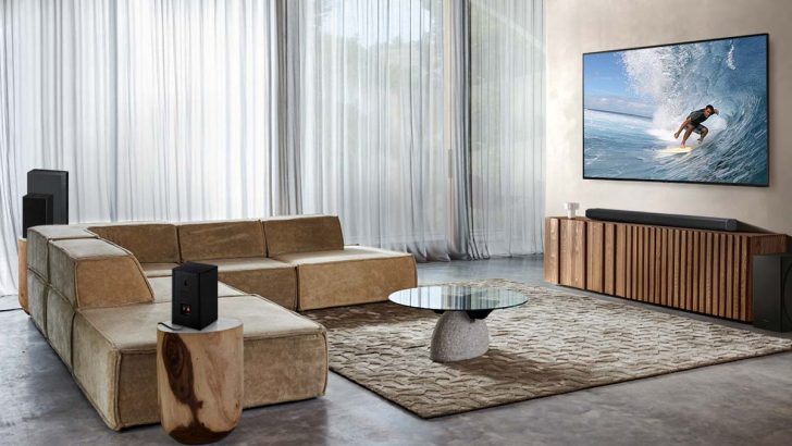 HW-Q800A_Lifestyle_02.jpg