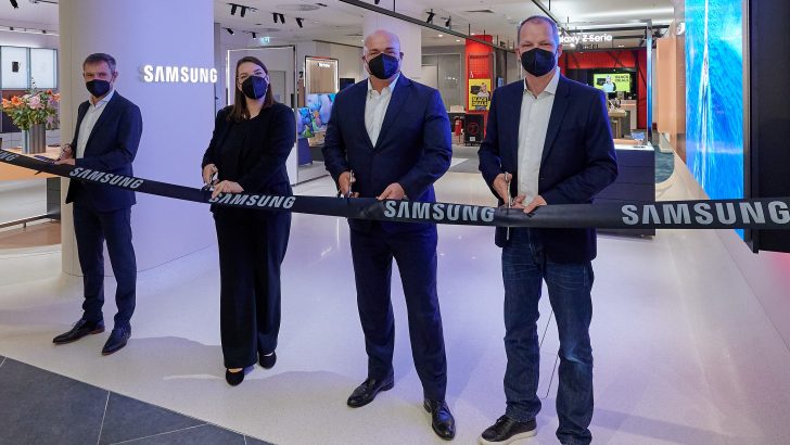 Eröffnung_Samsung_KaDeWe.jpg
