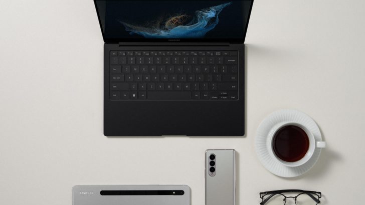 2-502_Galaxy_Book2_Pro_13_Graphite_Galaxy_ZFold_5G_Phantom_Silver_Galaxy_Tab_S8_Silver_eco_LI.jpg