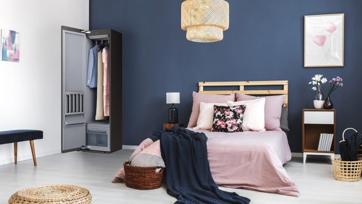Samsung_DF60A8500CG-E2_Airdresser_offen_Schlafzimmer-HQ.jpg