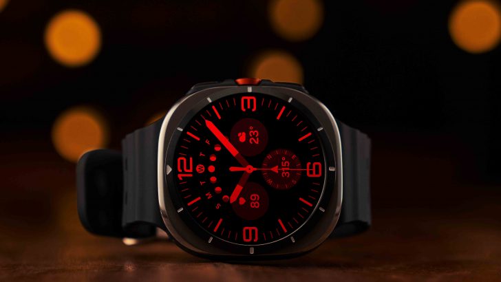 003-product-galaxy-watch-ultra-titaniumsilver.jpg