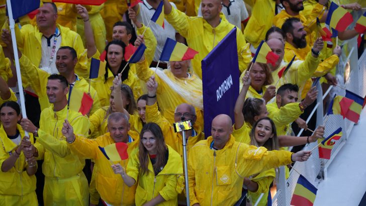 Paris2024_Opening-Ceremony_Team-Romania.jpg