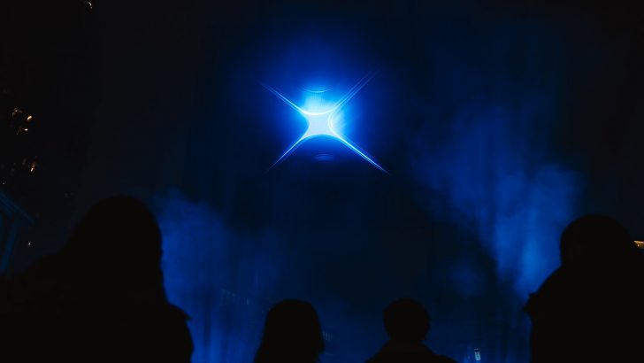 Hologram-OOH-for-Galaxy-Unpacked-2025_03-1.jpg