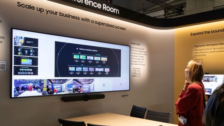Samsung-TVs-and-Display-Integrated-Systems-Europe-2025-Samsung-Color-E-Paper-and-AI-Signage-Solutions-at-ISE-2025_main9-F.jpg