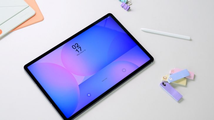 Samsung-Mobile-Galaxy-Tab-S10-FE-Galaxy-Tab-S10-FE-series-The-Ultimate-Study-Buddy-for-Exam_main1F.jpg
