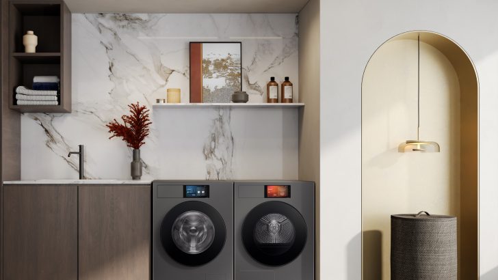 Samsung_Bespoke-AI-Waschmaschine-mit-7-Zoll-Display_Dark-Silver-Steel_Lifestyle_1.jpg