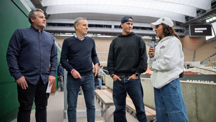 1-Left-to-Right-SLS-CRO-Brett-Clarke-Samsung-Frances-Jerome-Bloch-and-Team-Samsung-Galaxy-skateboarders-Jagger-Eaton-and-Rayssa-Leal.jpg