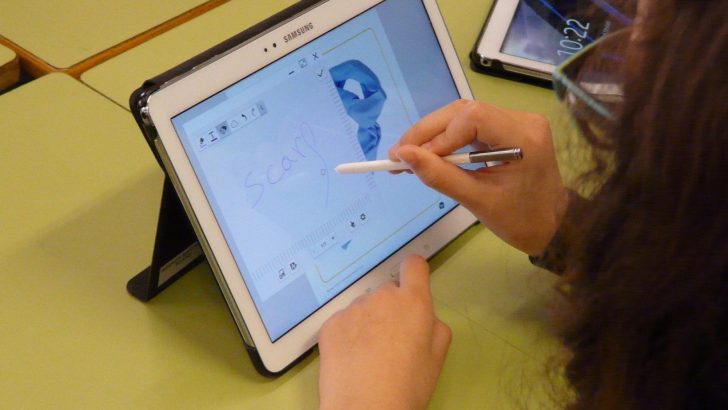 Samsung_IPSOS_Educación-1-e1592473465917.jpg