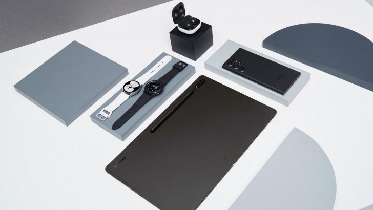 1-018_Eco_Tab-S8-Ultra_Graphite_S22-Ultra_Phantom-Black_Wearable_LI.jpg