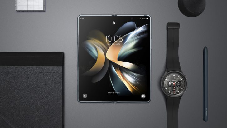 049_ecosystem_galaxy_zfold4_graygreen_spen_watch5pro_blacktitanium_Samsung.jpg