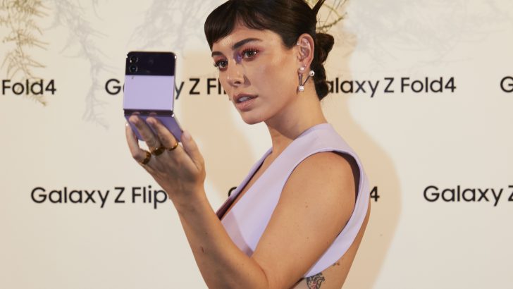 Samsung_Purple0318.jpg