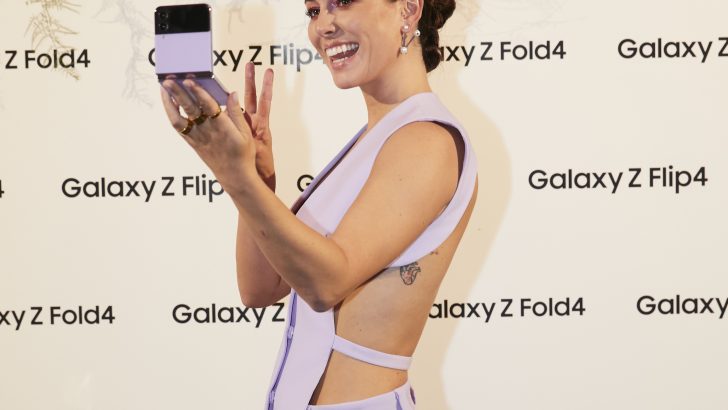 Samsung_Purple0324.jpg