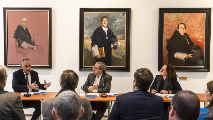 Firma-protocolaria-Samsung-Malaga-3.jpg